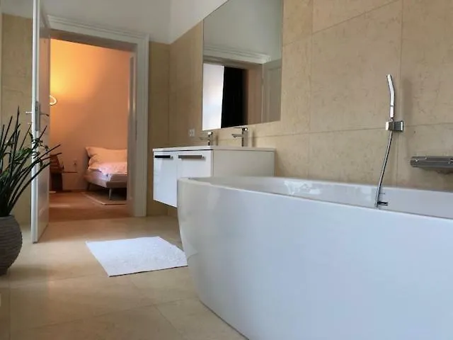 Vienna City Center - Hofburg Palace Apartment Austria